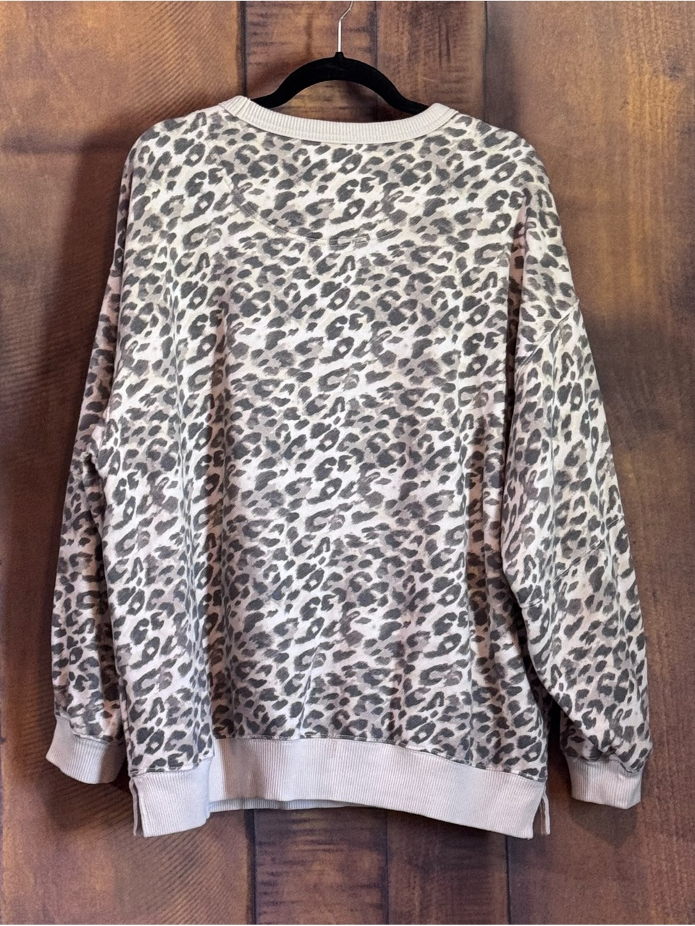 Aerie Always & Forever Soft Leopard Print Pullover Sweatshirt Medium NWOT - Picture 3 of 4